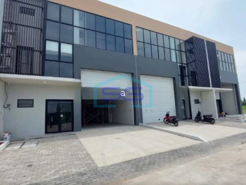 Dijual Gudang Akses Kontainer di Area Super Strategis, Tangerang LB 162 m²