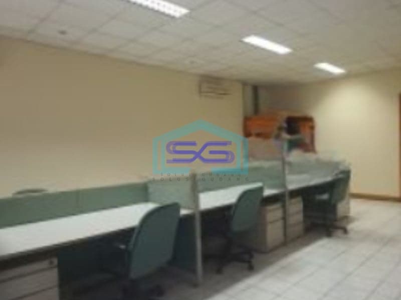 Disewakan Ruko Luas Tanah  134 m² Lokasi di Pluit Jakarta Utara