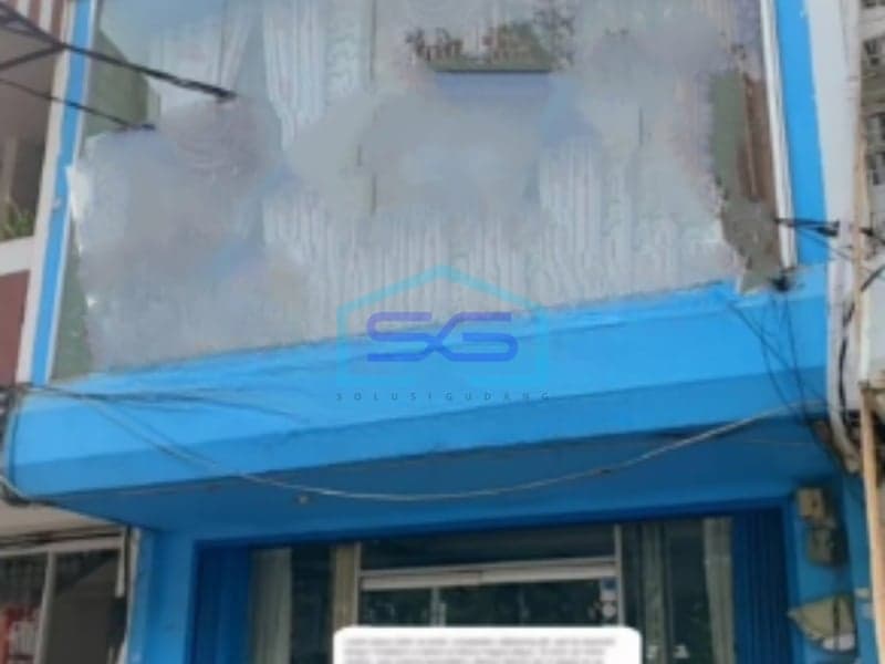 Cheap Shophouse for Sale on Jalan Danau Sunter Utara, North Jakarta, Building Area 200 sqm