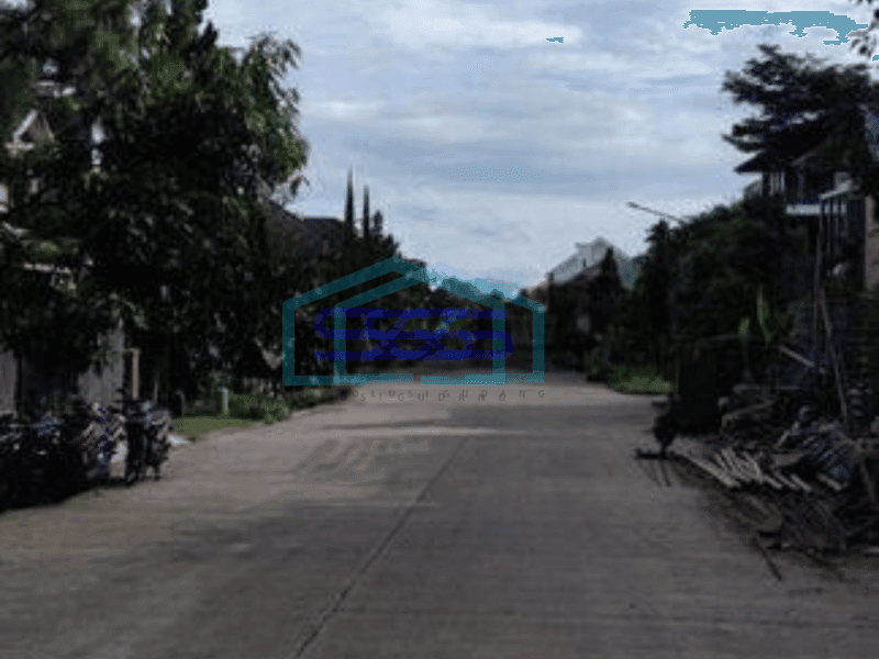 Dijual Kavling Bagus di Posisi Jalan Besar di Setra Duta, Bandung