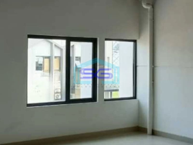 Disewakan Gudang Gandeng Siap Pakai Di Kawasan Strategis Taman Tekno Bsd Tangerang Luas Bangunan  120 m²