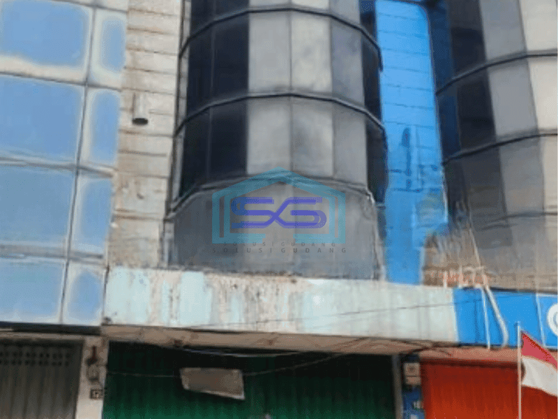 Disewakan Ruko Luas Bangunan  330 m² Lokasi Sedati Sidoarjo