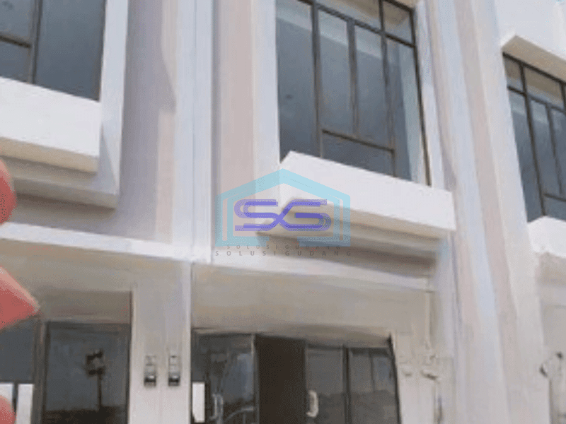 Disewakan Ruko 2 Lantai Luas Bangunan  109 m² Lokasi Strategis di Gading Serpong Tangerang