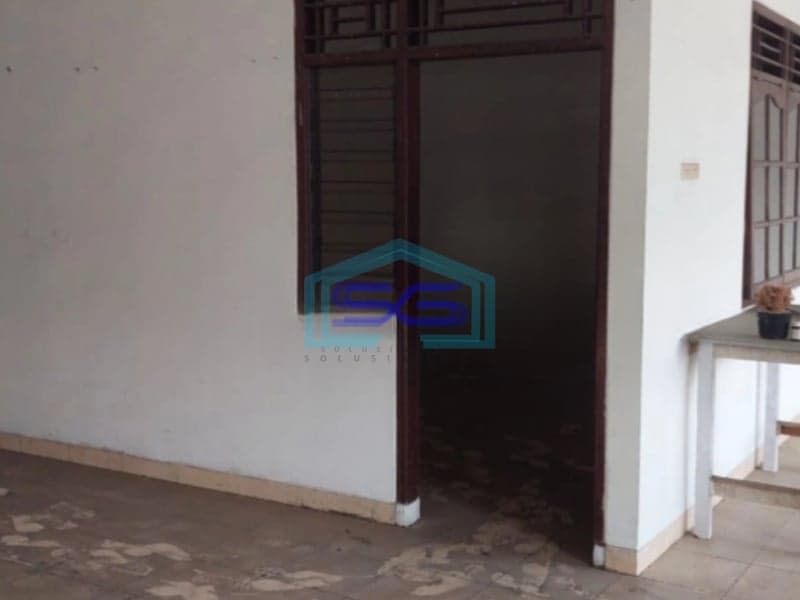 Disewakan Ruko 2 Lantai Luas Tanah 200 m² Lokasi Semarang Timur