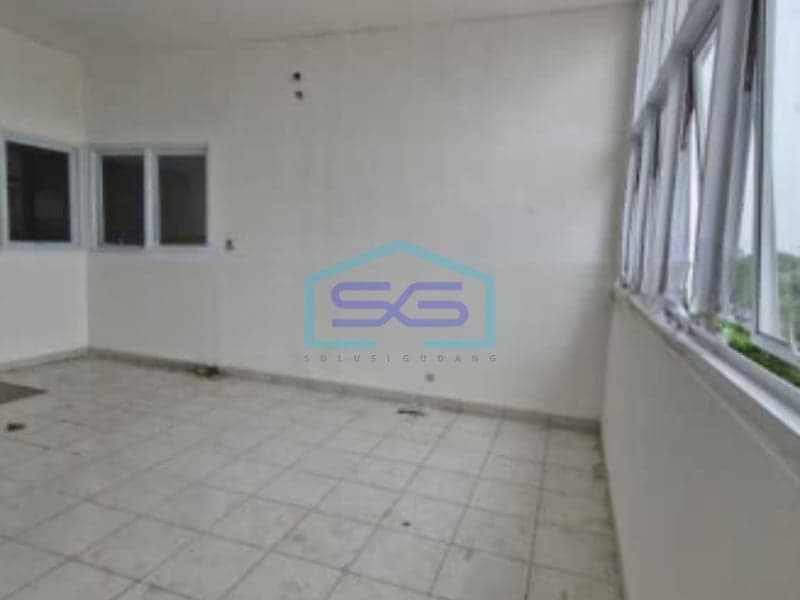 Dijual Ruko 3 Lantai Luas Bangunan 120 m² Lokasi di Taman Palem Jakarta Barat