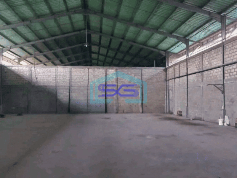Dijual Gudang Luas Bangunan 3000 m² Lokasi Bebas Banjir di Legok Tangerang
