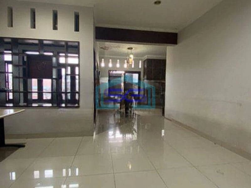 Disewakan Ruko Siap Pakai Tengah Kota Area Cicendo Kota Bandung LB 400m2