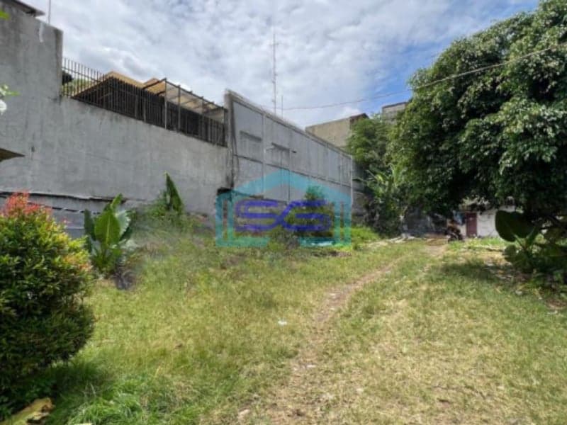Disewakan Ruko Mini Building Lokasi Strategis di Gandaria Jakarta Selatan LB 1500m2