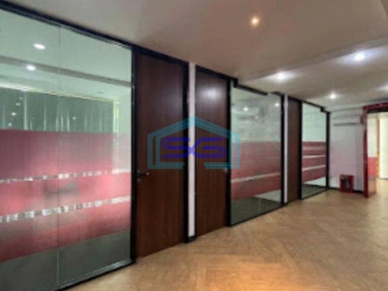 Disewakan Ruko di Gambir Jakarta Pusat Luas Tanah 549 m²