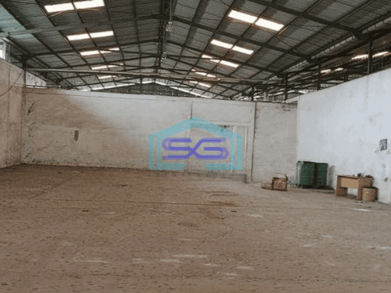 Dijual gudang luas bagus di Jl Raya Curug Tangerang