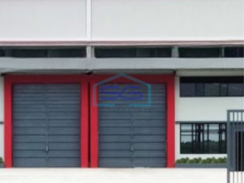 Warehouse for Sale Land Area 530 m² Located in Dadap Tangerang New Condition