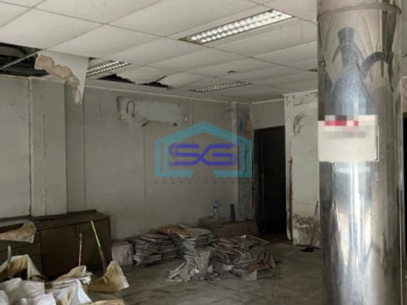 Disewakan Ruko 3 Lantai Luas Tanah 180 m² Lokasi Semarang