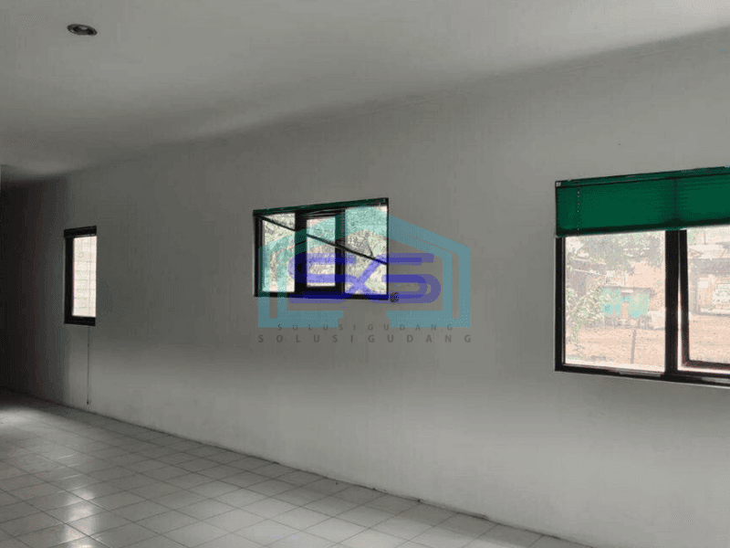 Disewakan Gudang Strategis Hanya 5 Menit dari Pintu Tol di Cikarang Selatan