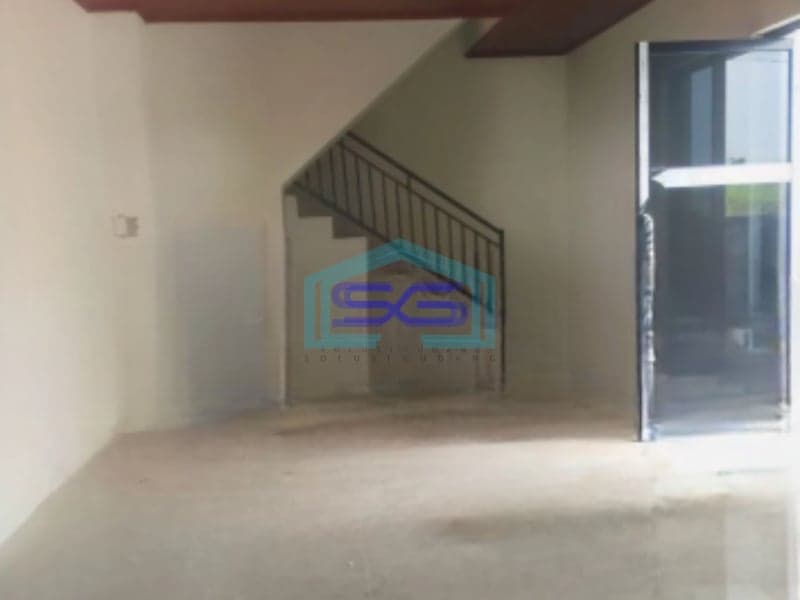 Disewakan Gudang Ada Kantor Luas Tanah  1100 m² Lokasi Semarang