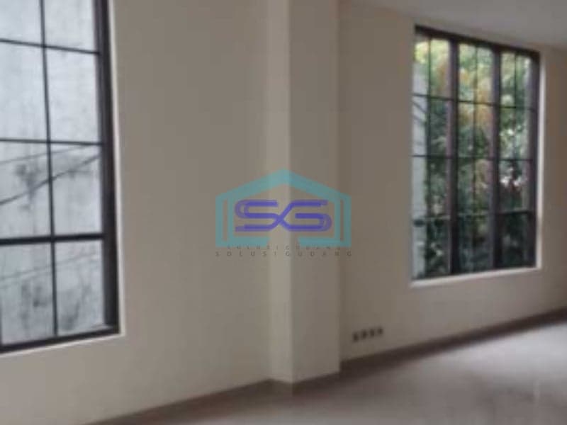 Disewakan Ruko Luas Bangunan  400 m² Lokasi di Setiabudi Jakarta Selatan