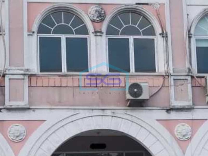 Disewakan Ruko Luas Bangunan 202 m² Lokasi Gading Serpong Tangerang