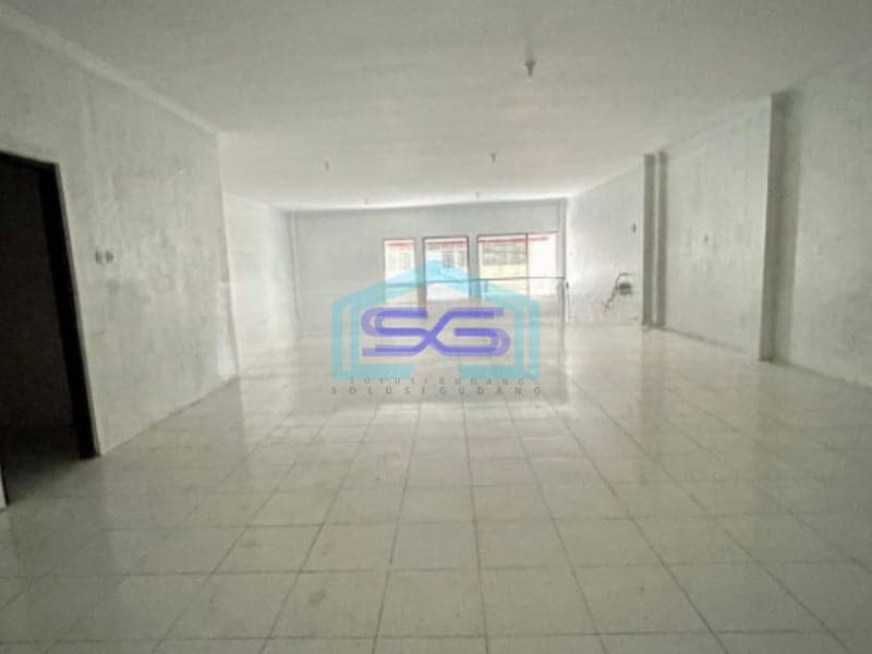 Disewakan Ruko 2 Lantai Lokasi Strategis Di Tengah Kota Solo Cocok Untuk Ruang Usaha, Atau Gudang