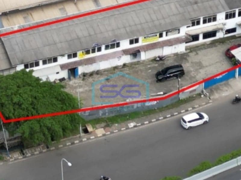 Dijual Gudang Luas Bangunan 1.000 m2 Dekat Puri Indah Jakarta Barat