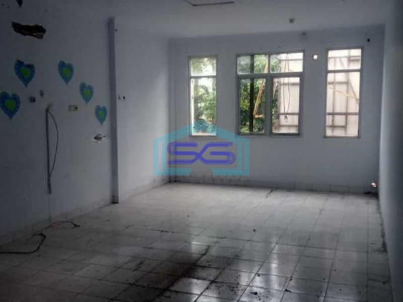 Disewakan Ruko Gandeng 2 Lantai Di Area Komersial Joglo Jakarta Barat LB 200m2
