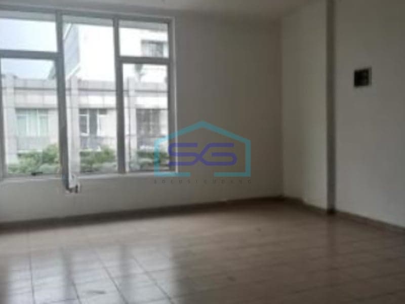 Disewakan Ruko Luas Bangunan 195 m² Lokasi di Alam Sutera Tangerang