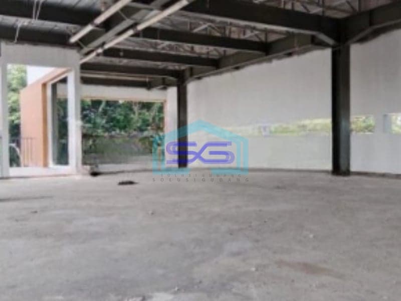 Disewakan Kantor Sudah Renovasi SHM, Luas Tanah 841 m2 di Cilandak Jakarta Selatan