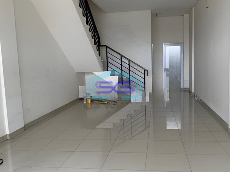 Disewakan Ruko di BSD Serpong Tangerang Bangunan 3 Lantai Luas Bangunan 195m2