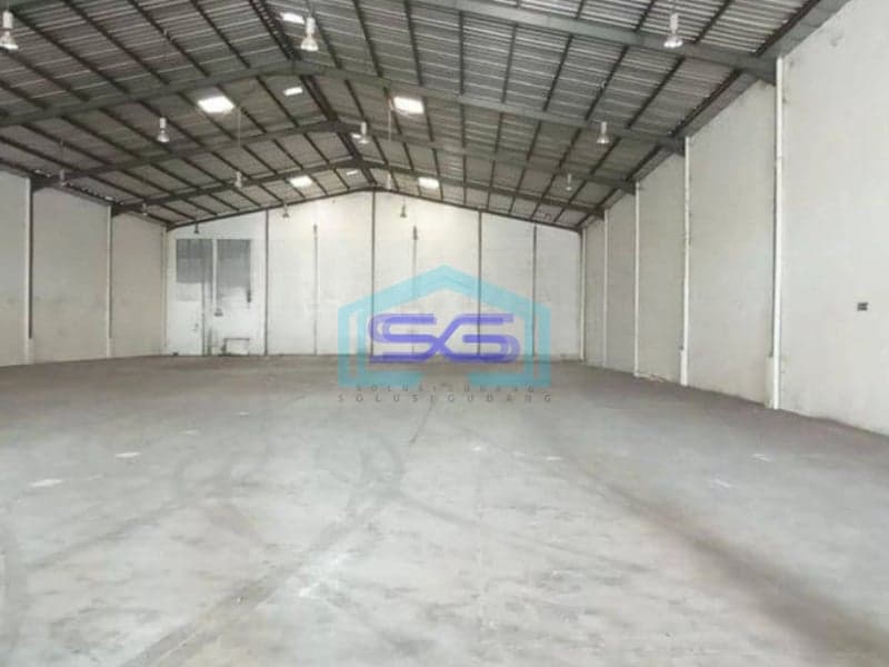 Disewakan Gudang Luas Bangunan 1300m2 Di Kawasan Industri Delta Silicon Cikarang