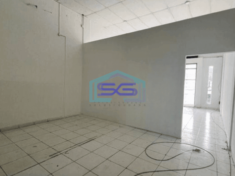 Disewakan Ruko di Mekar Wangi Bandung Luas Bangunan  325 m²