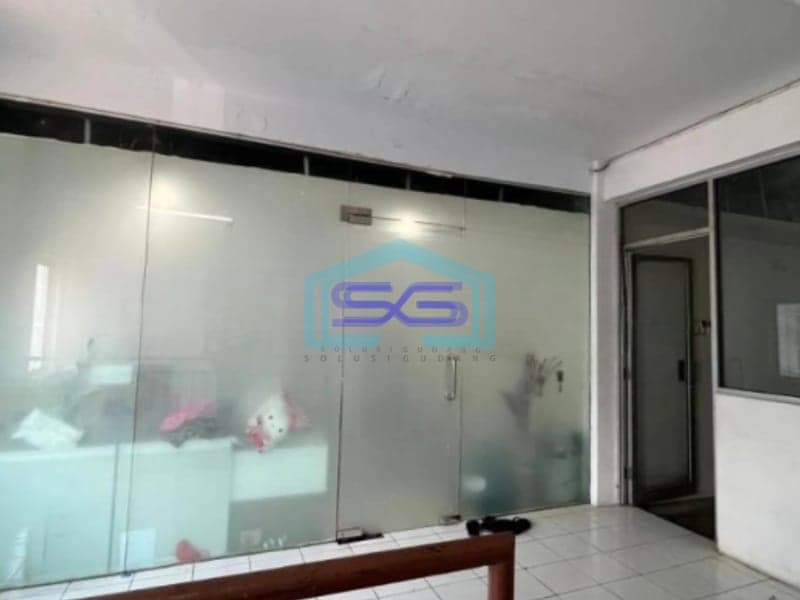 Disewakan Gudang Ada Kantor Luas Tanah 240 m² Lokasi Strategis di Pantai Indah Kapuk Jakarta Utara