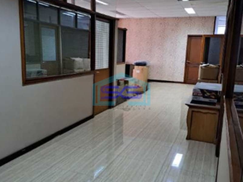 Dijual Ruko di Tomang Jakarta Barat Luas Bangunan 392m2 Tempat Strategis
