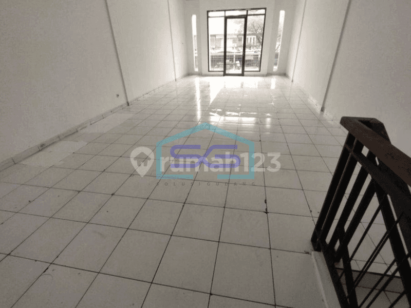 Disewakan Ruko Mekar Utama Mainroad Mekar Wangi Bandung