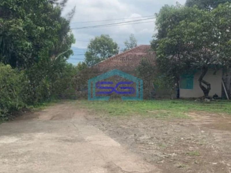 Dijual Gudang Ada Kantor Luas Bangunan  700 m² Lokasi Bebas Banjir di Jatinagor Sumedang