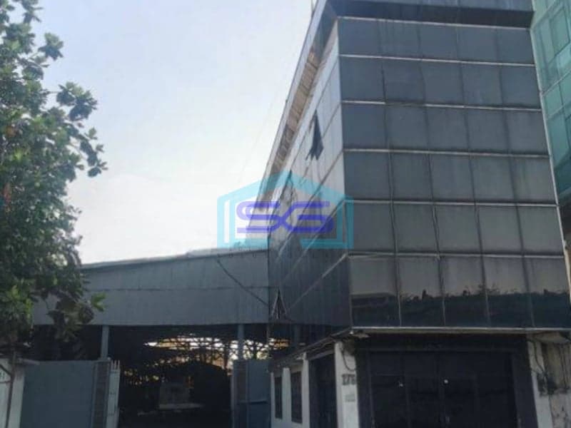 Disewakan Gudang di Daan Mogot Jakarta Barat Akses Container 40 feet