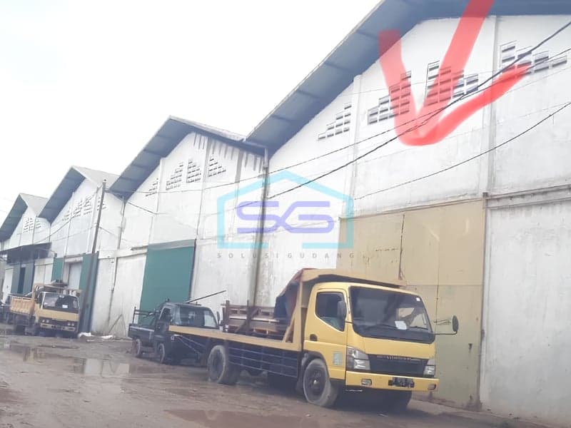 Dijual Gudang Siap Pakai Luas Bangunan 460 m2 di Pergudangan Kosambi Tangerang