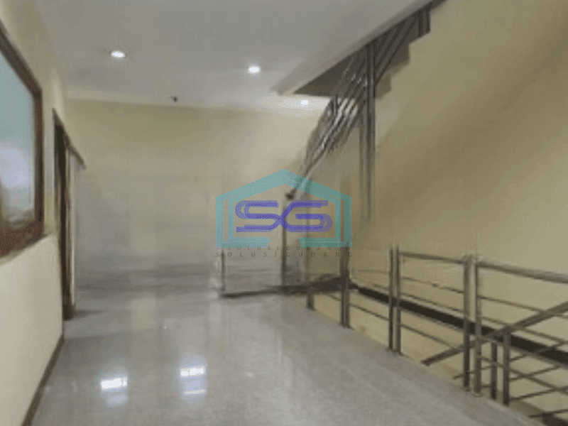 Disewakan Ruko Ada Lift Luas Bangunan  600 m² di Mangga Dua Jakarta Barat