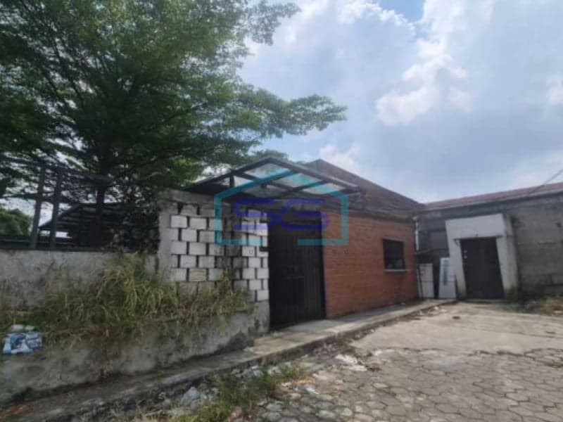 Disewakan Ruang Usaha Ex Resto di Jatiasih Bekasi Luas Bangunan 100m2