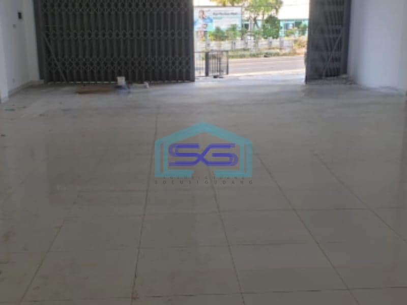 Disewakan Ruko 2 Lantai Luas Tanah  195 m² Lokasi Blimbing Malang