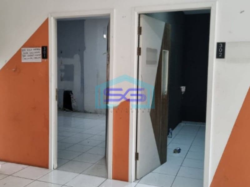 Disewakan Ruko di Kelapa Gading Jakarta Utara Area Strategis Luas Bangunan 680m2