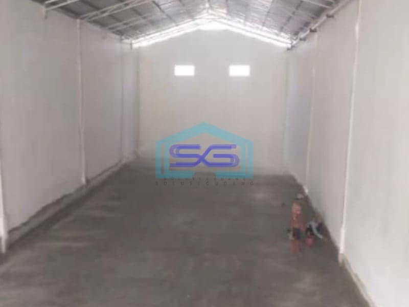 Disewakan Gudang Akses Container 40 Feet Luas Bangunan 306 m² Lokasi Curug Tangerang