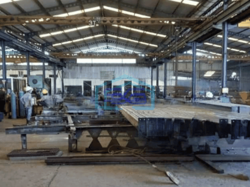 Dijual Gudang Eks Pabrik Peleburan Baja Raya Driyorejo Cangkir Gresik Luas Bangunan 9000 m²