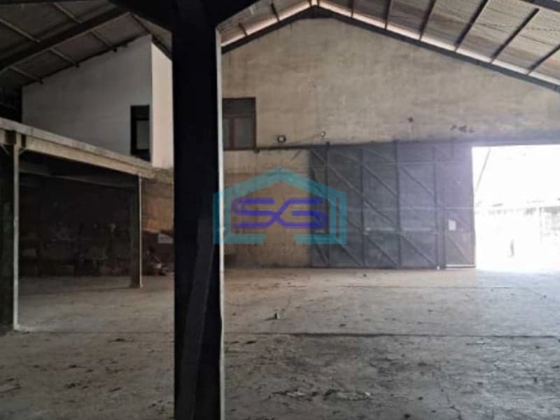 Disewakan Ex Gudang Plus Kantor Di Kawasan Komersial Pondok Pinang Luas Bangunan  1140 m²