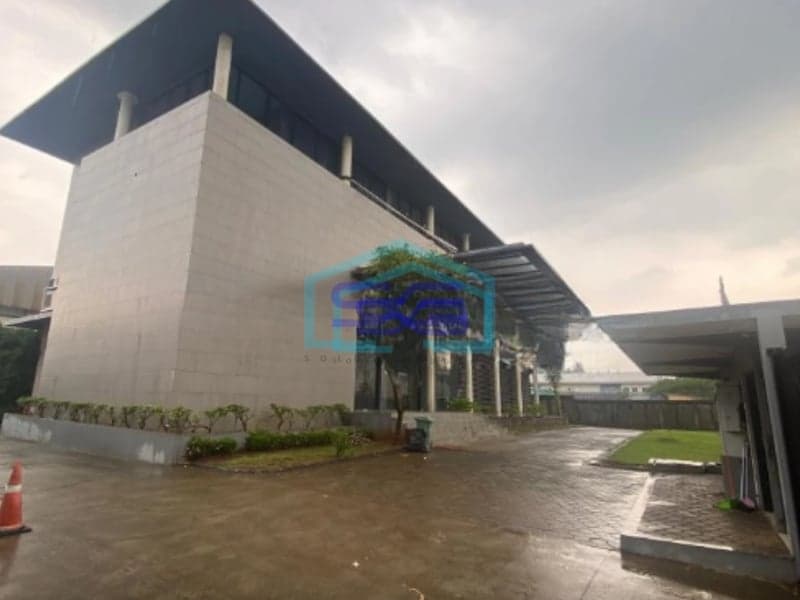Dijual Cepat Pabrik Bagus Delta Silicon Lippo Cikarang Jawa Barat Luas Bangunan  2234 m²