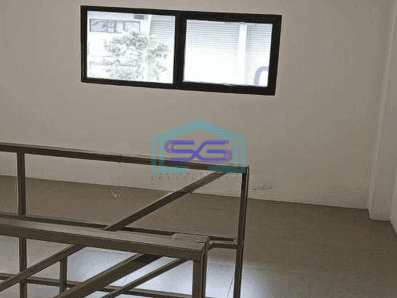 Disewakan gudang baru 216m2 di Pergudangan Duta Indah Starhub