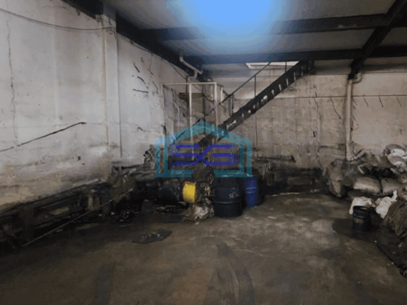 Dijual Gudang Akses Container 40 Feet Luas Bangunan  1800 m² di Cengkareng Jakarta Barat