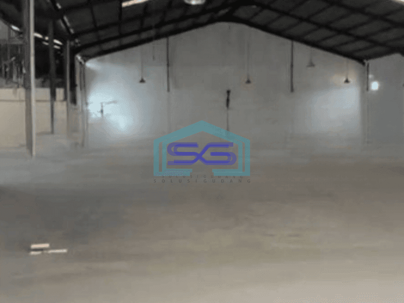 Disewakan Gudang Ada Kantor Luas Bangunan  1600 m² di Cipondoh Tangerang