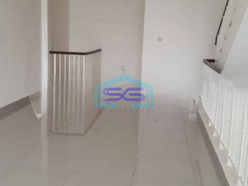 Dijual Ruko LB 250m2 3 Lantai Greenlake City Jakarta Barat Parkiran Luas