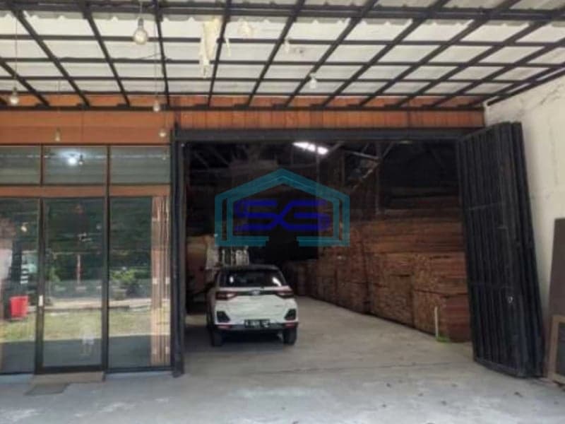 Dijual Gudang Luas Tanah  779 m² Lokasi di Duren Sawit Jakarta Timur