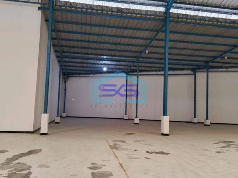 Disewakan Gudang Bagus Siap Pakai di Kavling Dpr Cipondoh Tangerang LT 1600m2