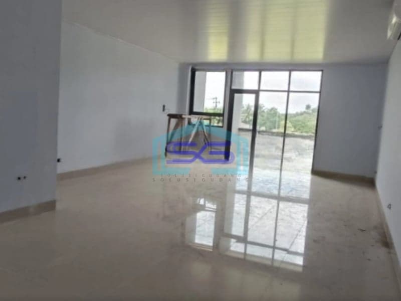 Disewakan Gudang Dan Ruko Di Jl Propinsi Tasikmalaya Luas Bangunan  2144 m²