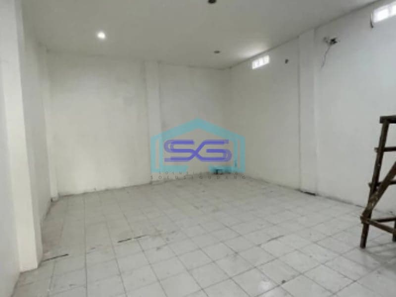 Disewakan Ruko Raya Panjang Jiwo Permai Surabaya Luas Bangunan 218m2
